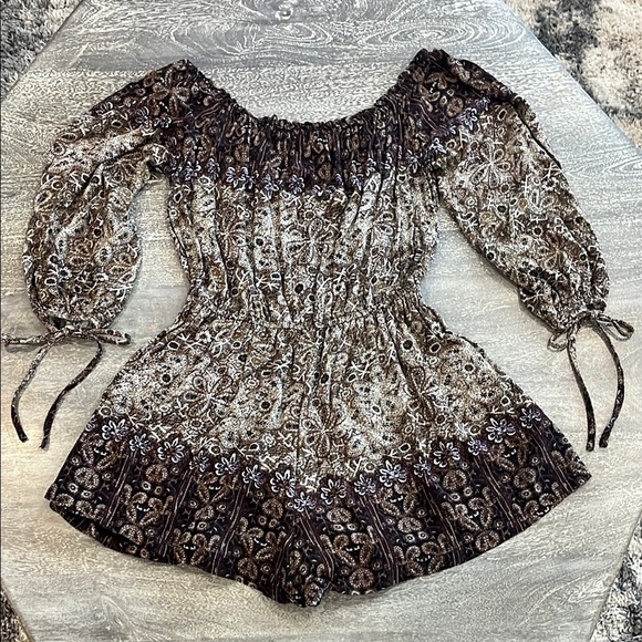 Free People So Divine Long sleeve Paisley Print Romper Size M - Picture 5 of 9